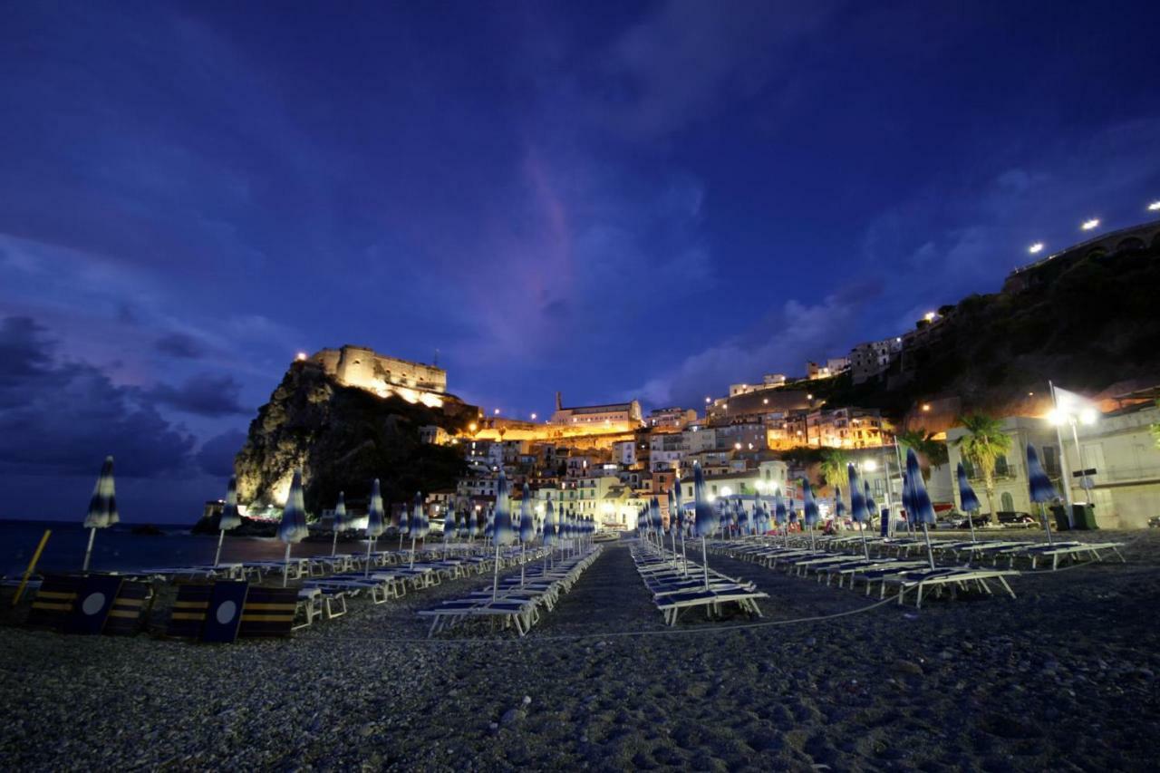 Il Ritratto Casa Scilla