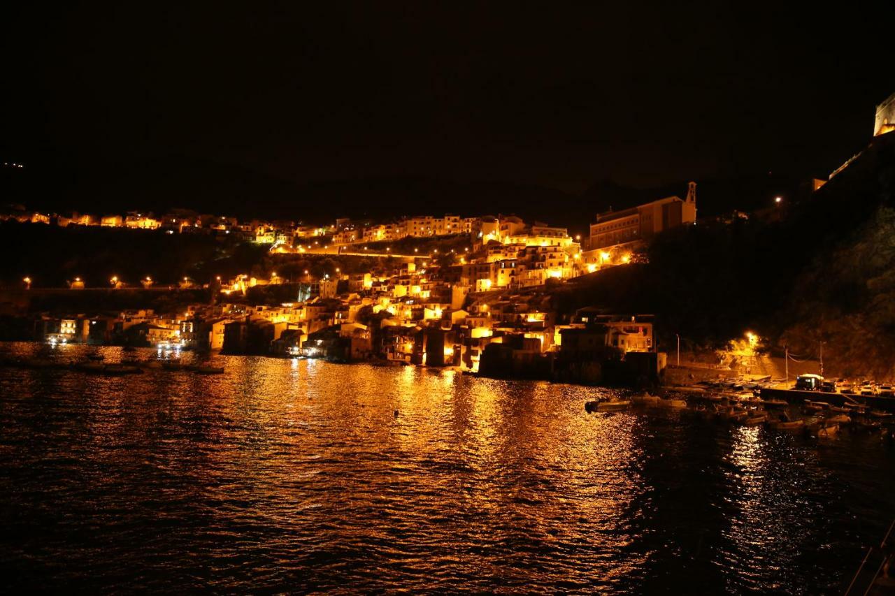 Il Ritratto Casa Scilla
